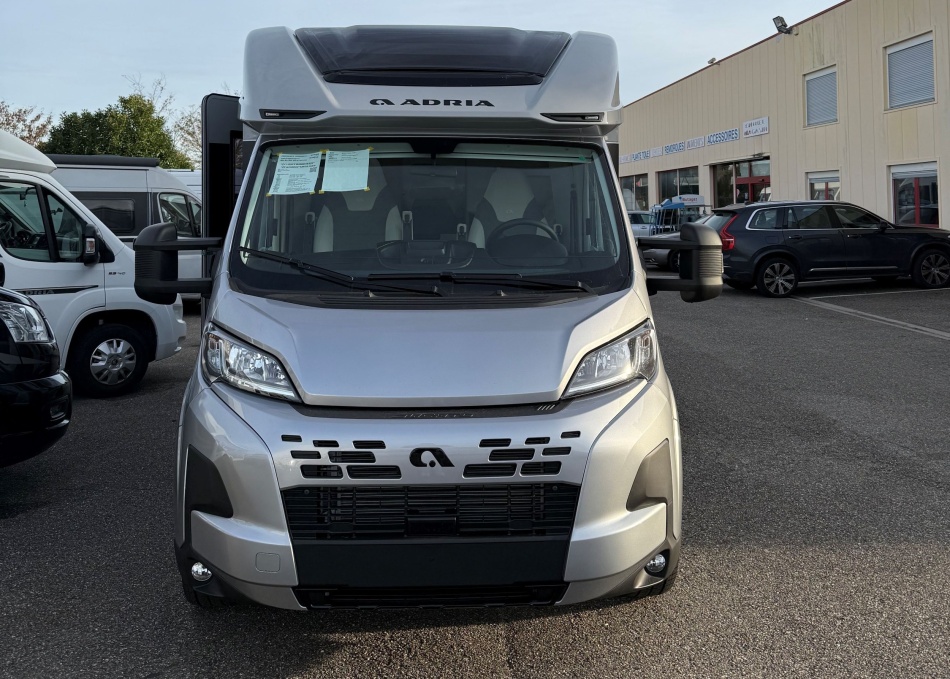 camping car ADRIA 60 TH ANNIVERSARY MATRIX 650 DL mod&egrave;le 2026